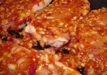 Cotlet de porc cu ardei gras si chili